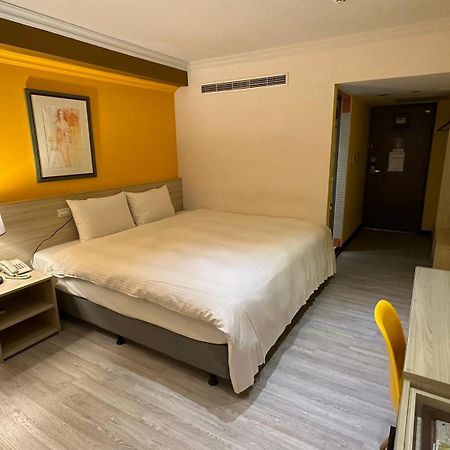 Lily Hotel Καοσιούνγκ Εξωτερικό φωτογραφία