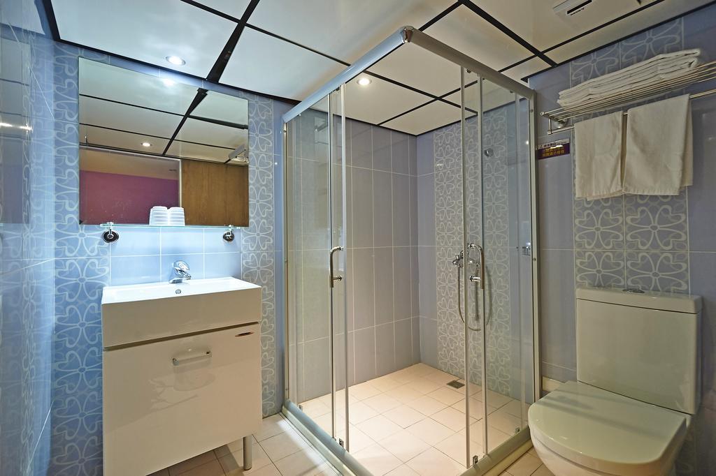 Lily Hotel Καοσιούνγκ Εξωτερικό φωτογραφία