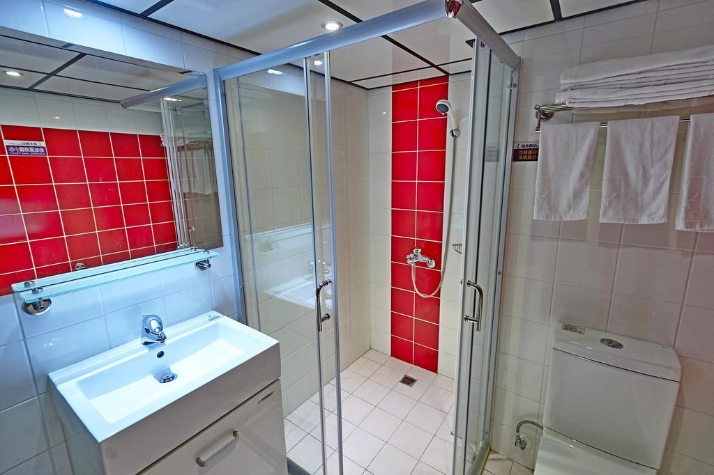 Lily Hotel Καοσιούνγκ Εξωτερικό φωτογραφία