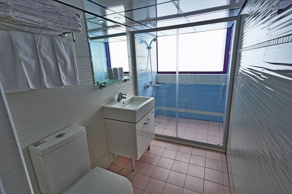 Lily Hotel Καοσιούνγκ Εξωτερικό φωτογραφία